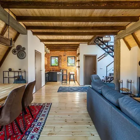 Chalet Kezman Mountain