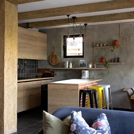 Kezman Mountain Brvnara Kopaonik