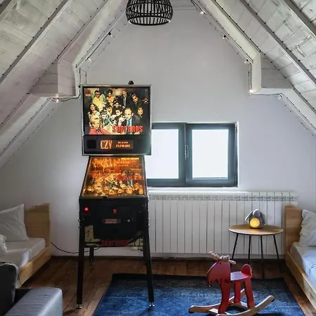 Brvnara Kezman Mountain *