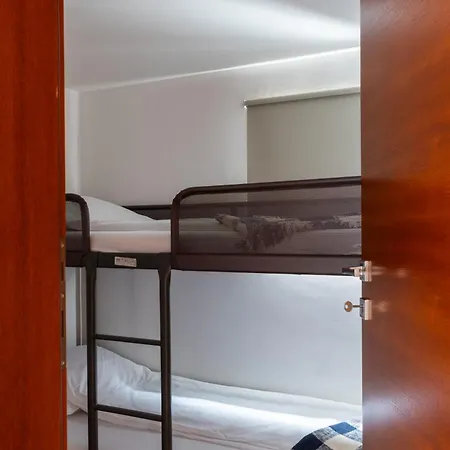 Kezman Mountain 木屋